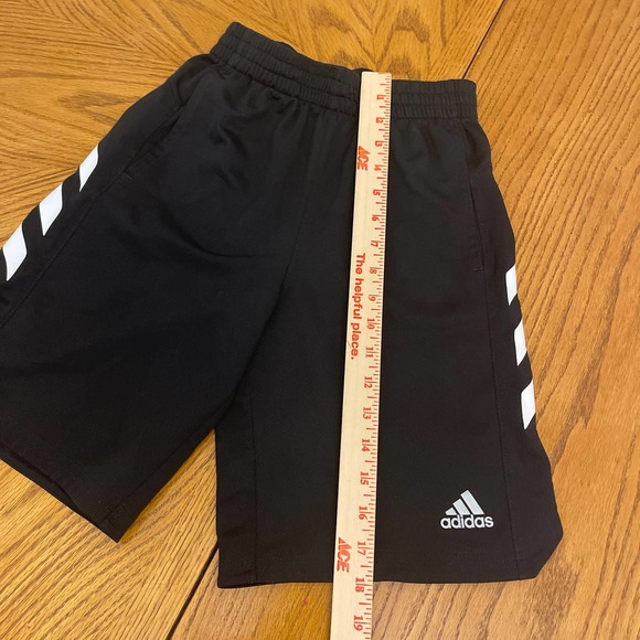 Adidas Athletic Short Youth Boys Sz M 10-14 slightly used - Picture 3 of 7